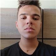 Soy estudiante de ingeniería informática de segundo año